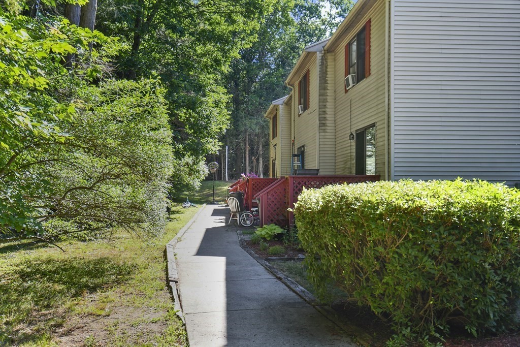 967 Patriots Road Unit: 2