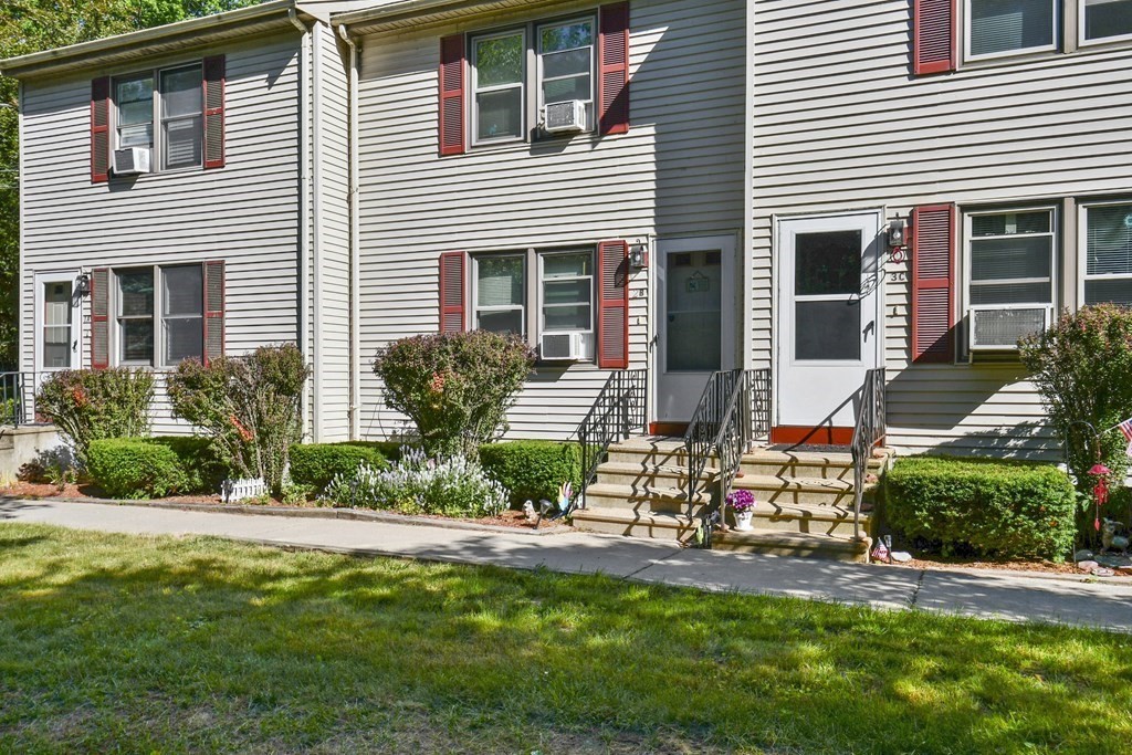 967 Patriots Road Unit: 2