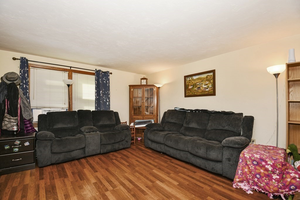 967 Patriots Road Unit: 2