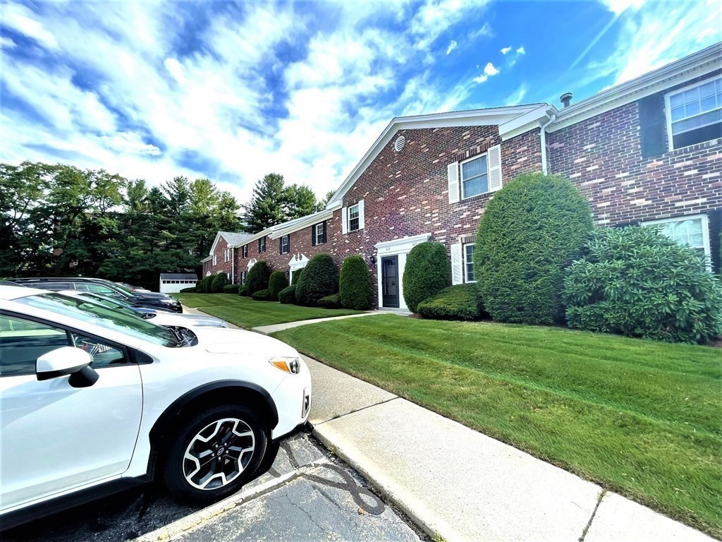 1809 Windsor Dr Unit: 1809