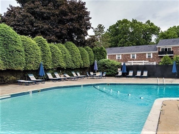 1809 Windsor Dr Unit: 1809