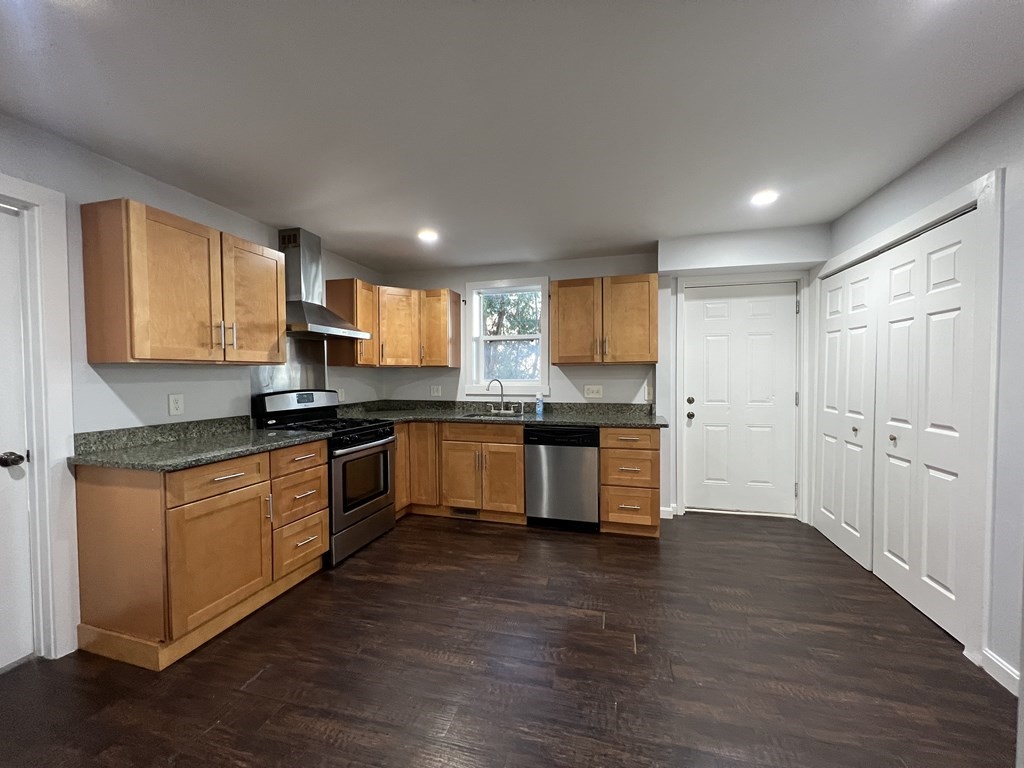 31 Pattison St Unit: 1