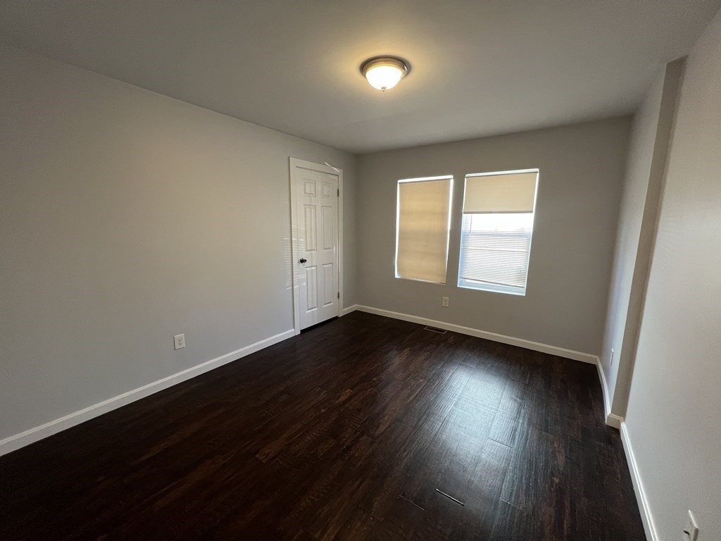 31 Pattison St Unit: 1