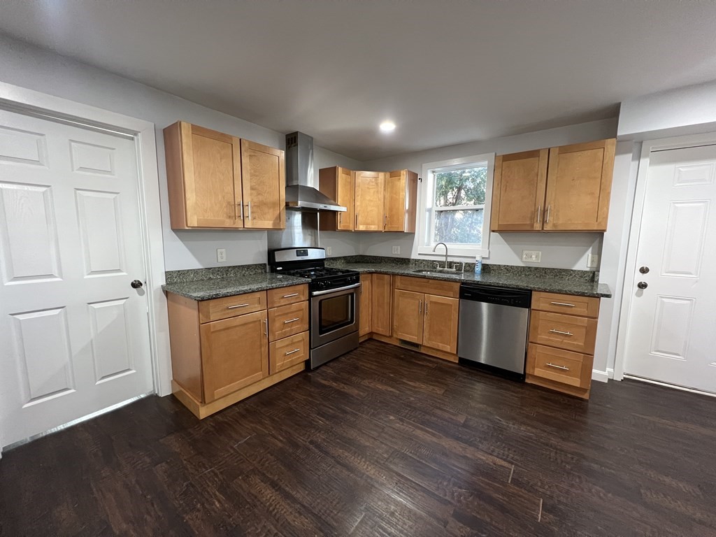 31 Pattison St Unit: 1