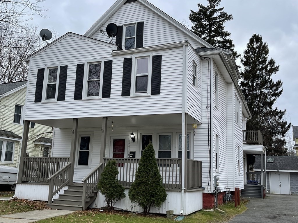 194-196 Massachusetts Ave