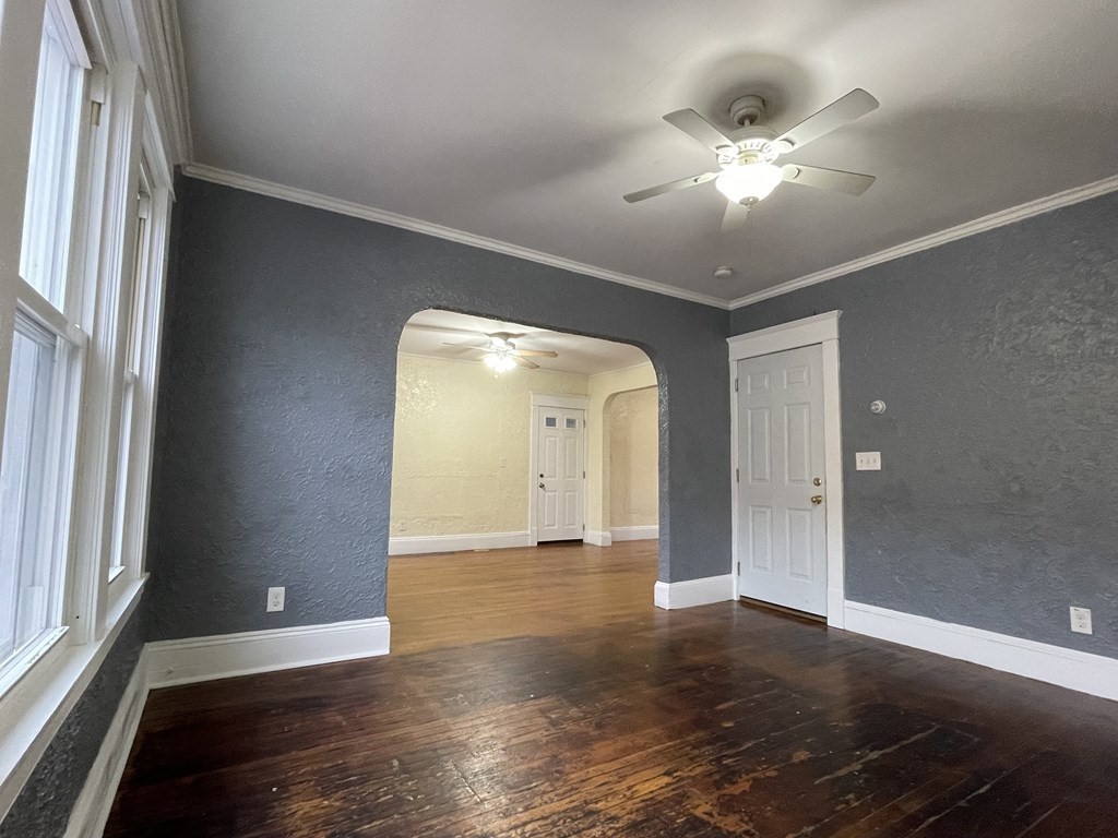 194-196 Massachusetts Ave