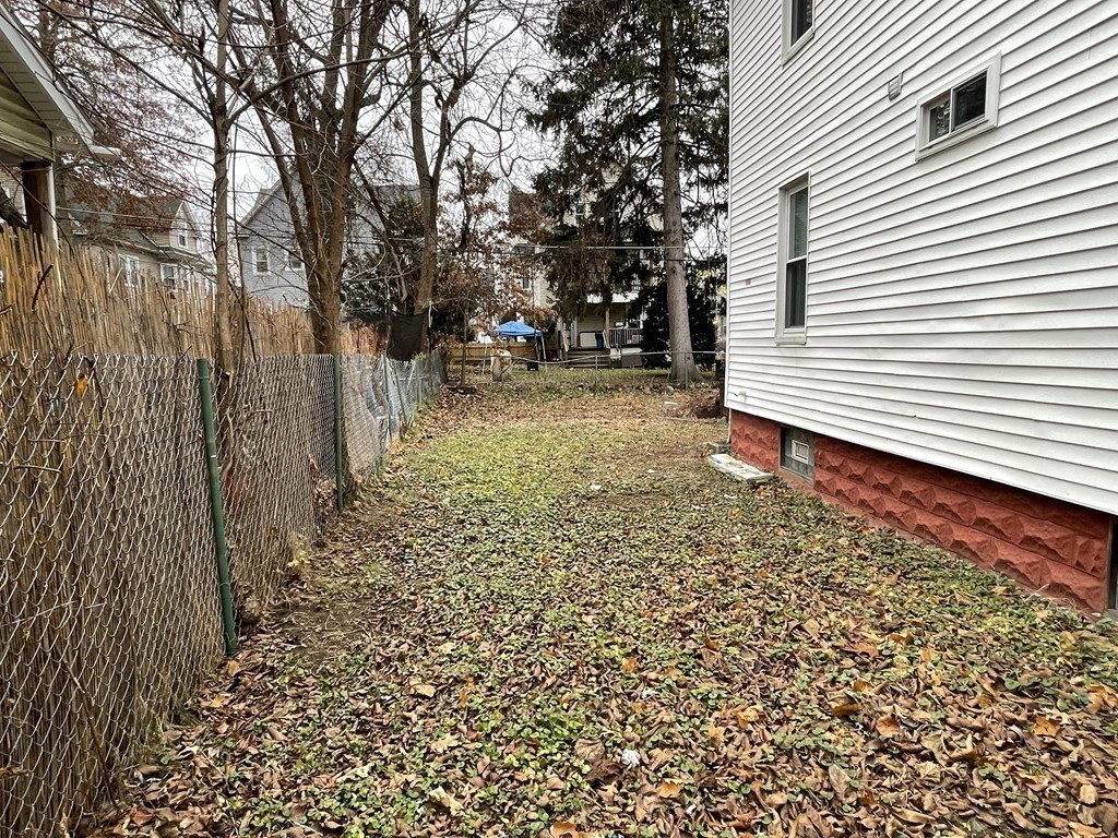 194-196 Massachusetts Ave