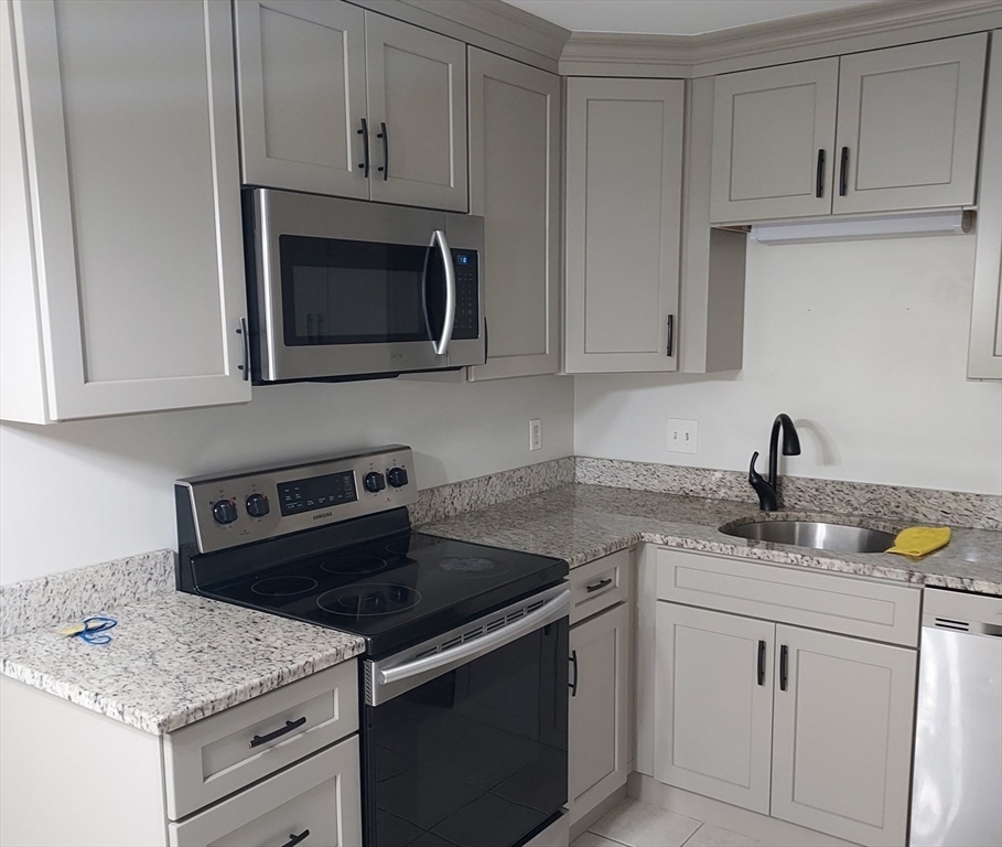 3 Chapel Hill Dr. # 7