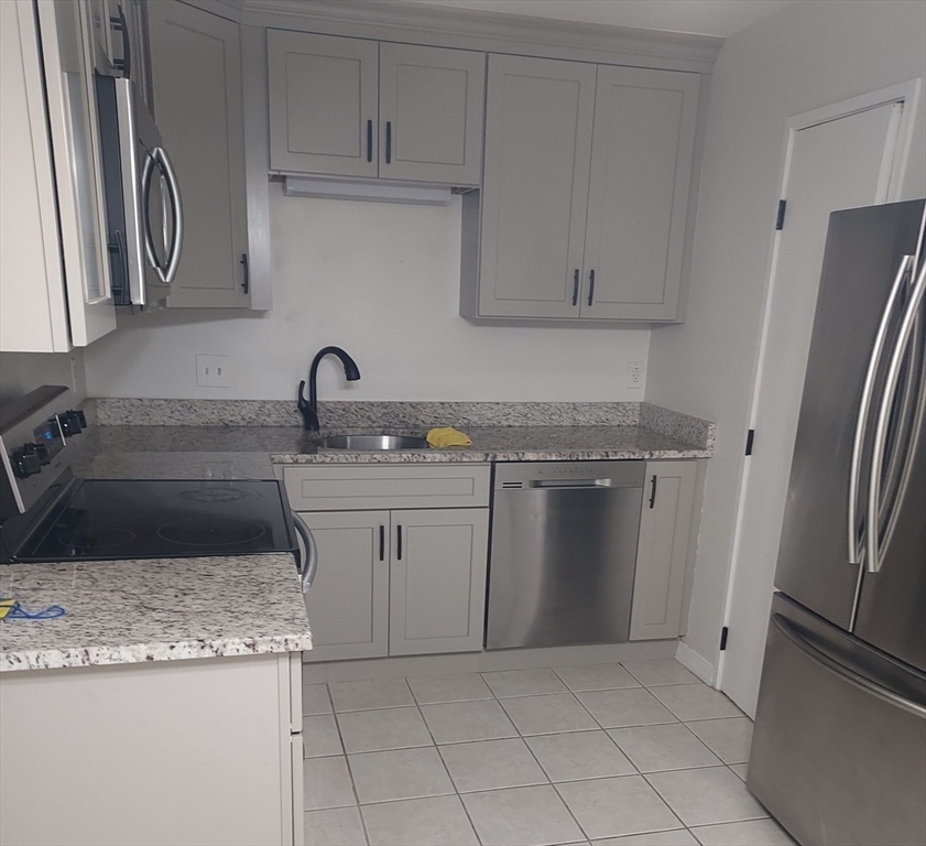 3 Chapel Hill Dr. # 7