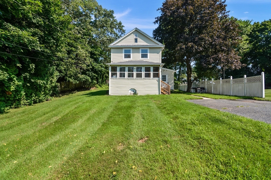 18 Zabelle Ave