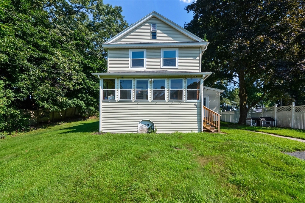 18 Zabelle Ave