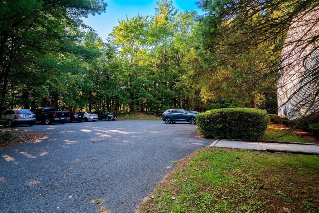 967 Patriots Rd # 2B