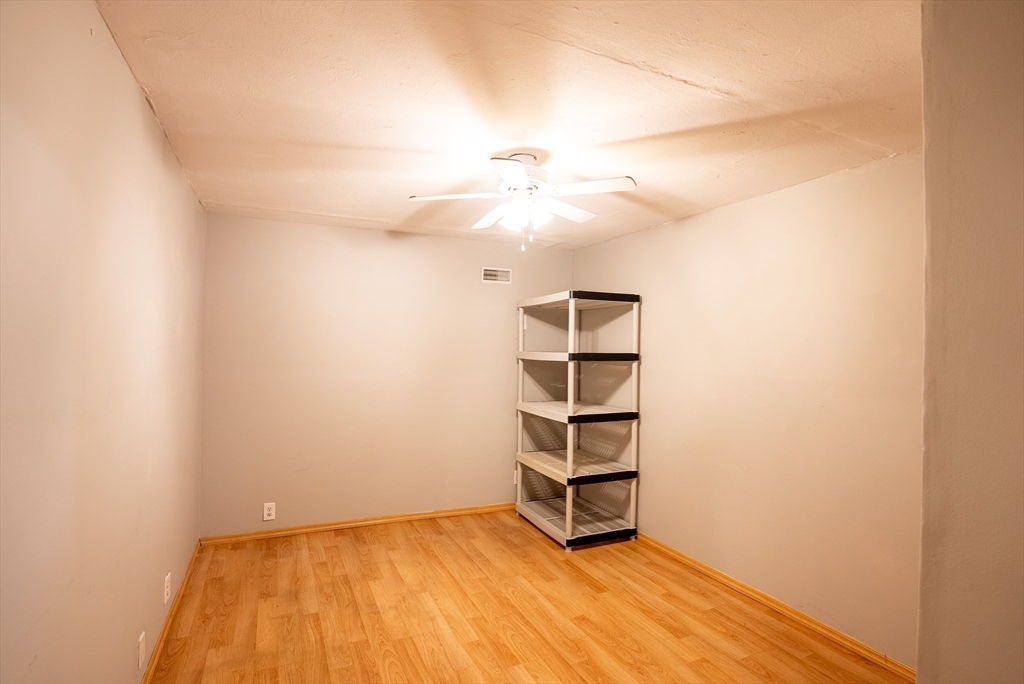 967 Patriots Rd # 2B