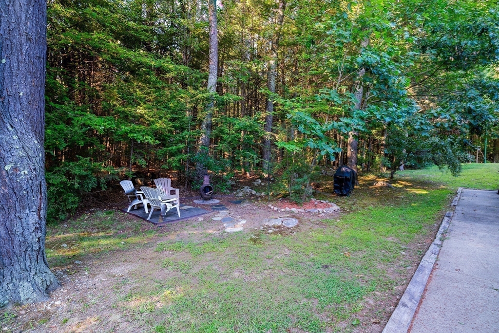 967 Patriots Rd # 2B