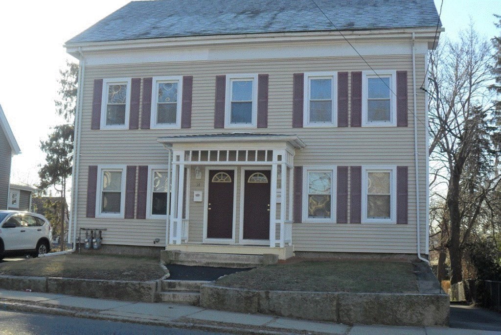 14 West St # 1