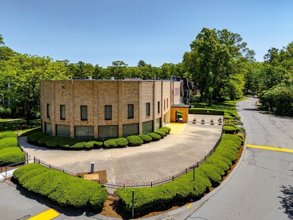10 Shadowbrook Lane # 45