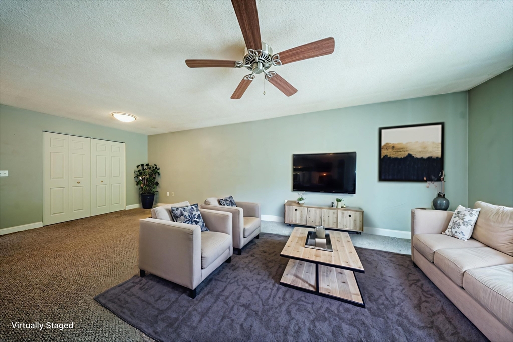 3 Shadowbrook Lane # 3