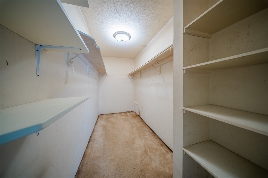 3 Shadowbrook Lane # 3