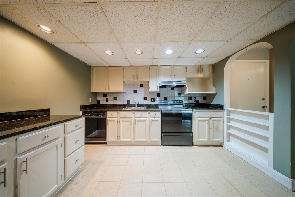 3 Shadowbrook Lane # 3