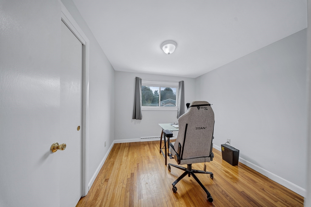 6 Woodward Rd
