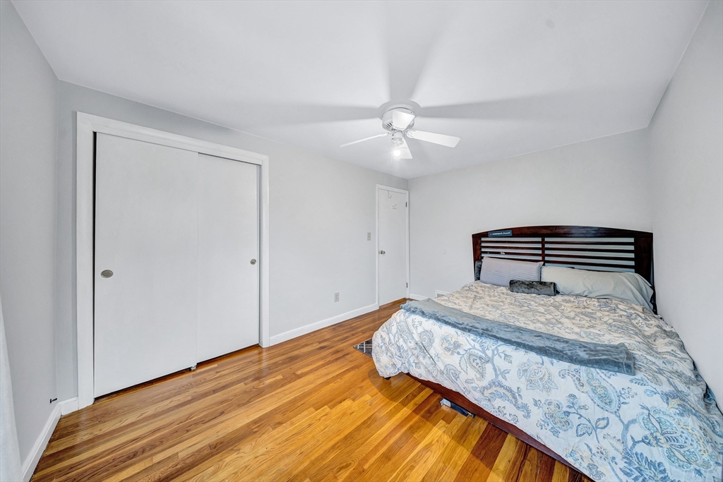 6 Woodward Rd