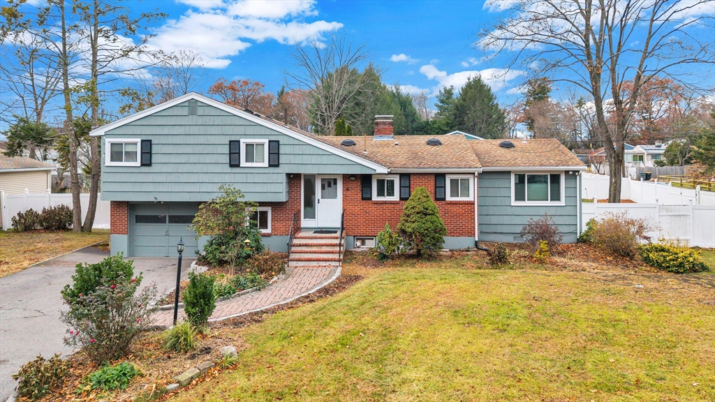 6 Woodward Rd