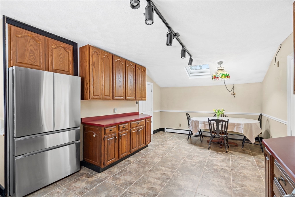 79 Royce Rd