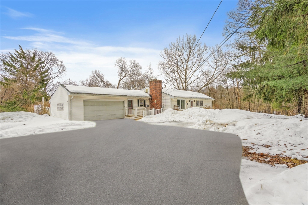 79 Royce Rd