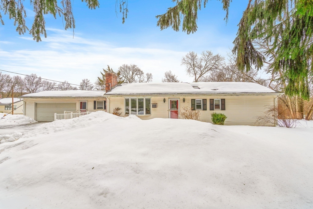 79 Royce Rd