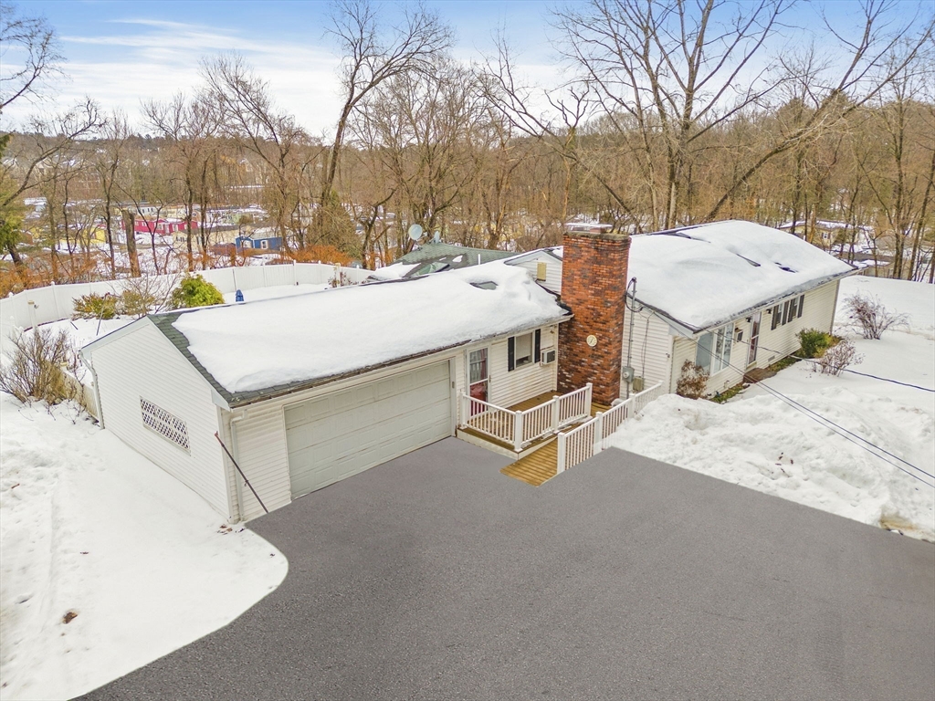 79 Royce Rd