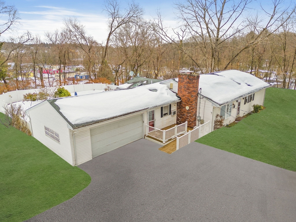 79 Royce Rd