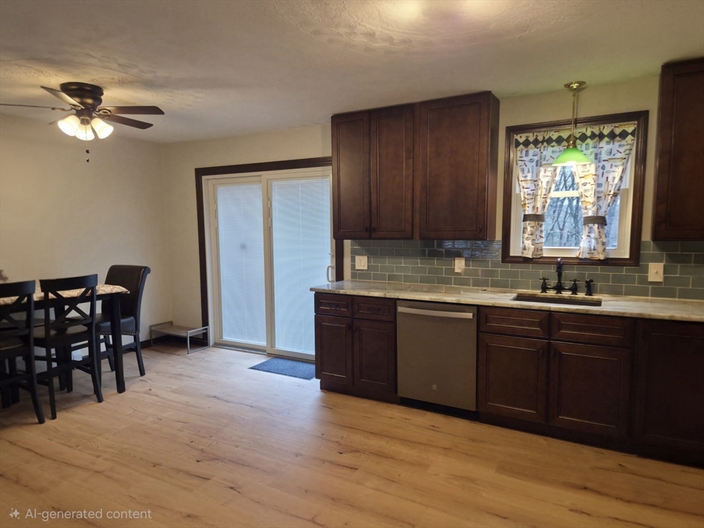 35 Pine Ridge Dr