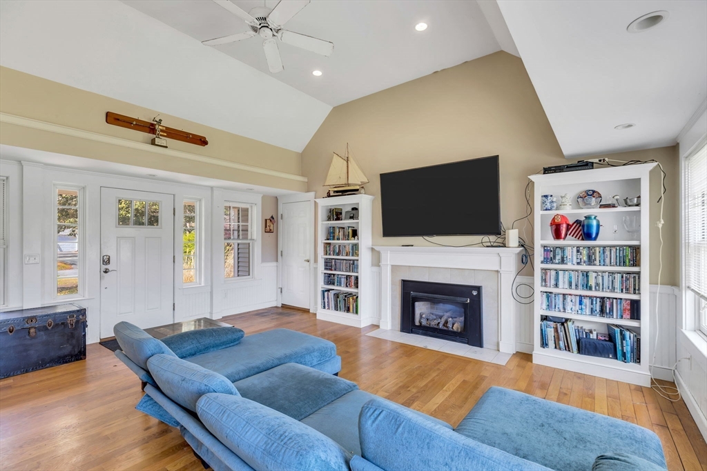 273 Bishops Terrace