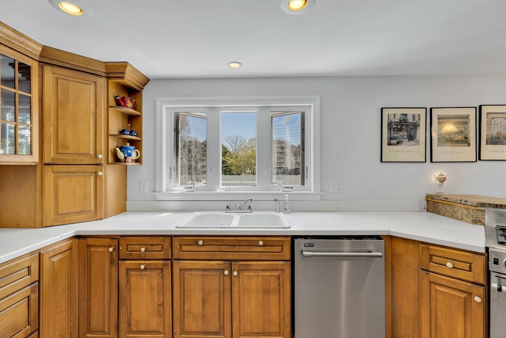 273 Bishops Terrace