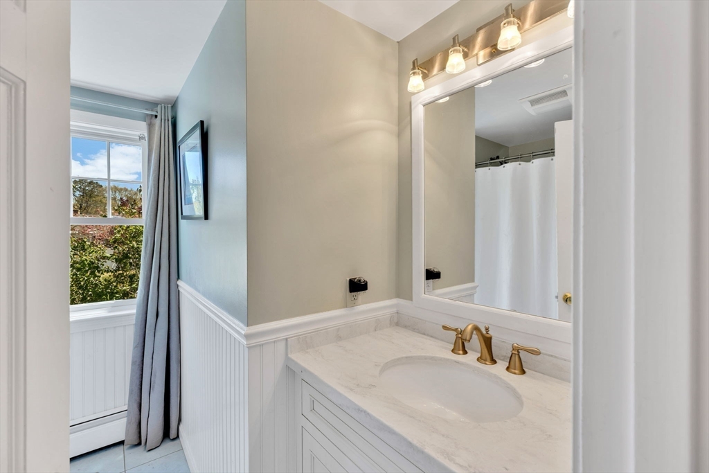273 Bishops Terrace