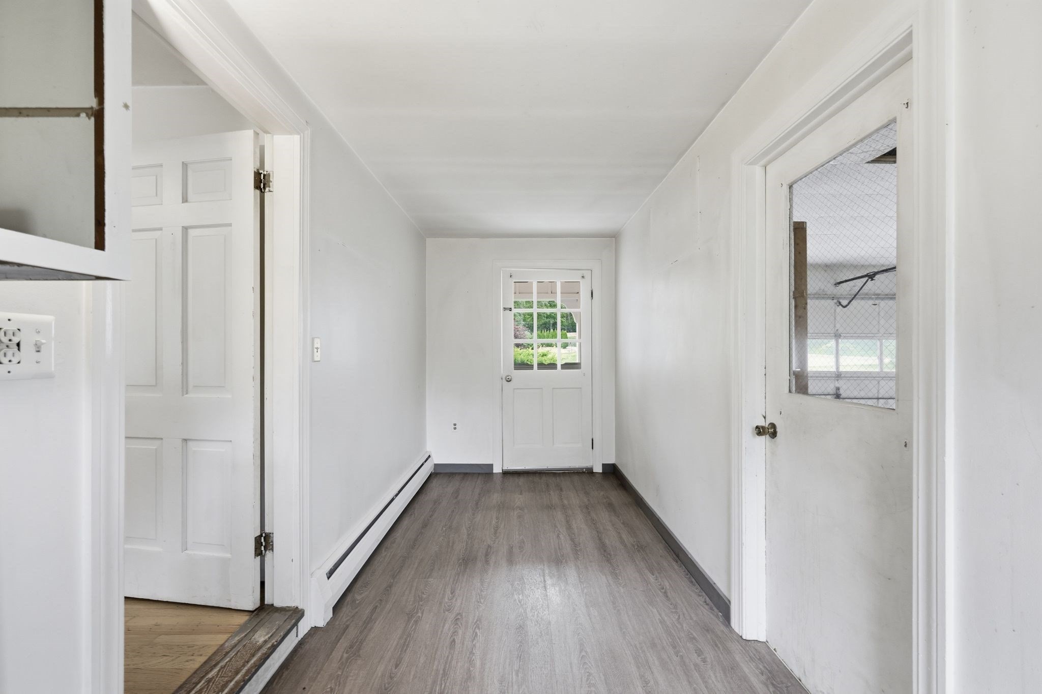 11 James Rd