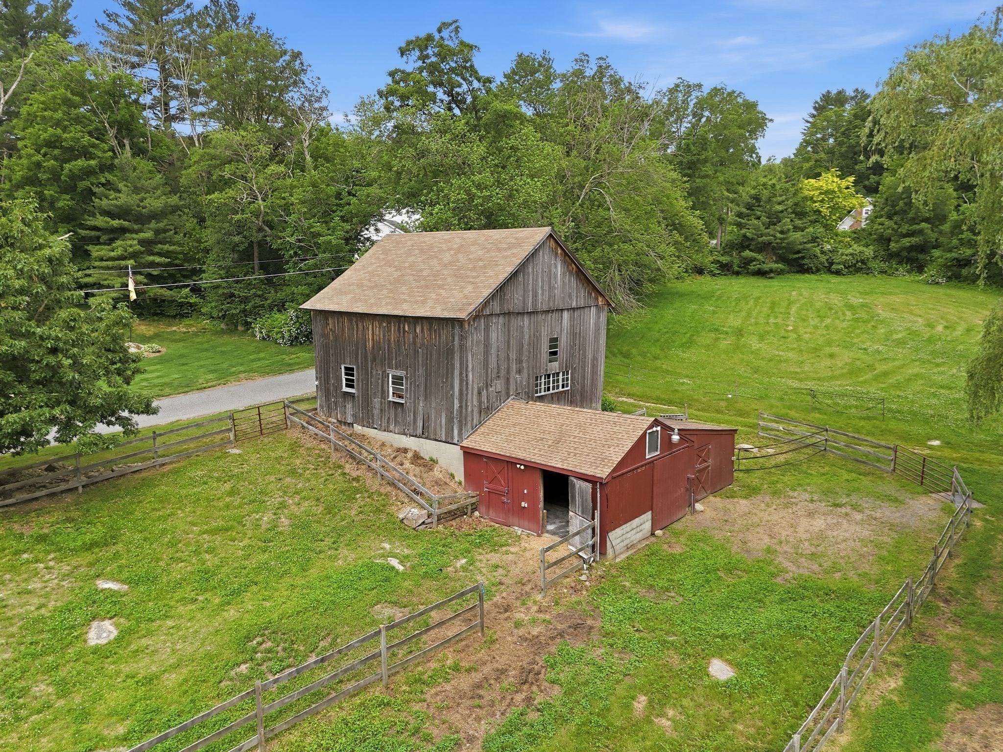 11 James Rd