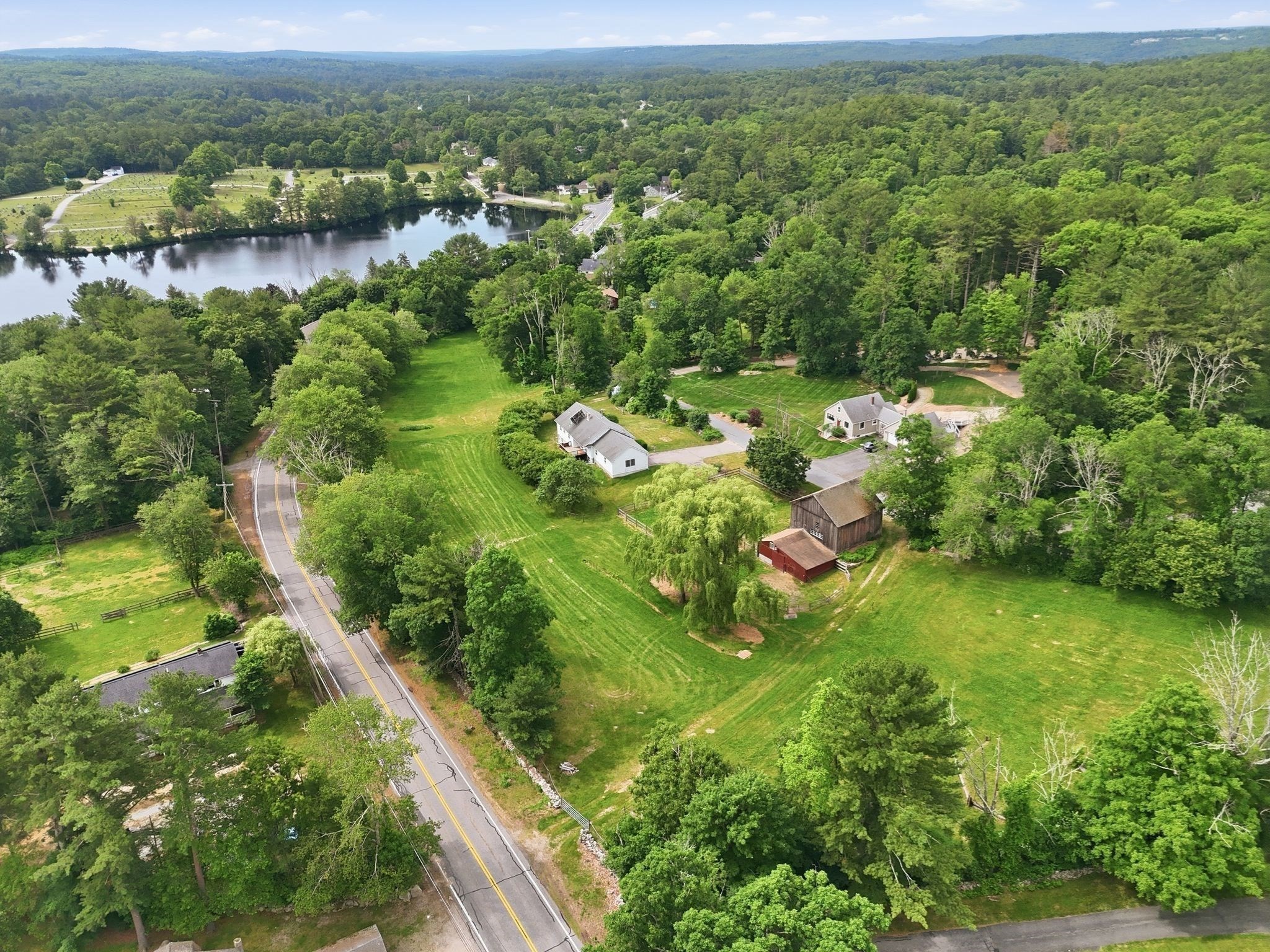 11 James Rd