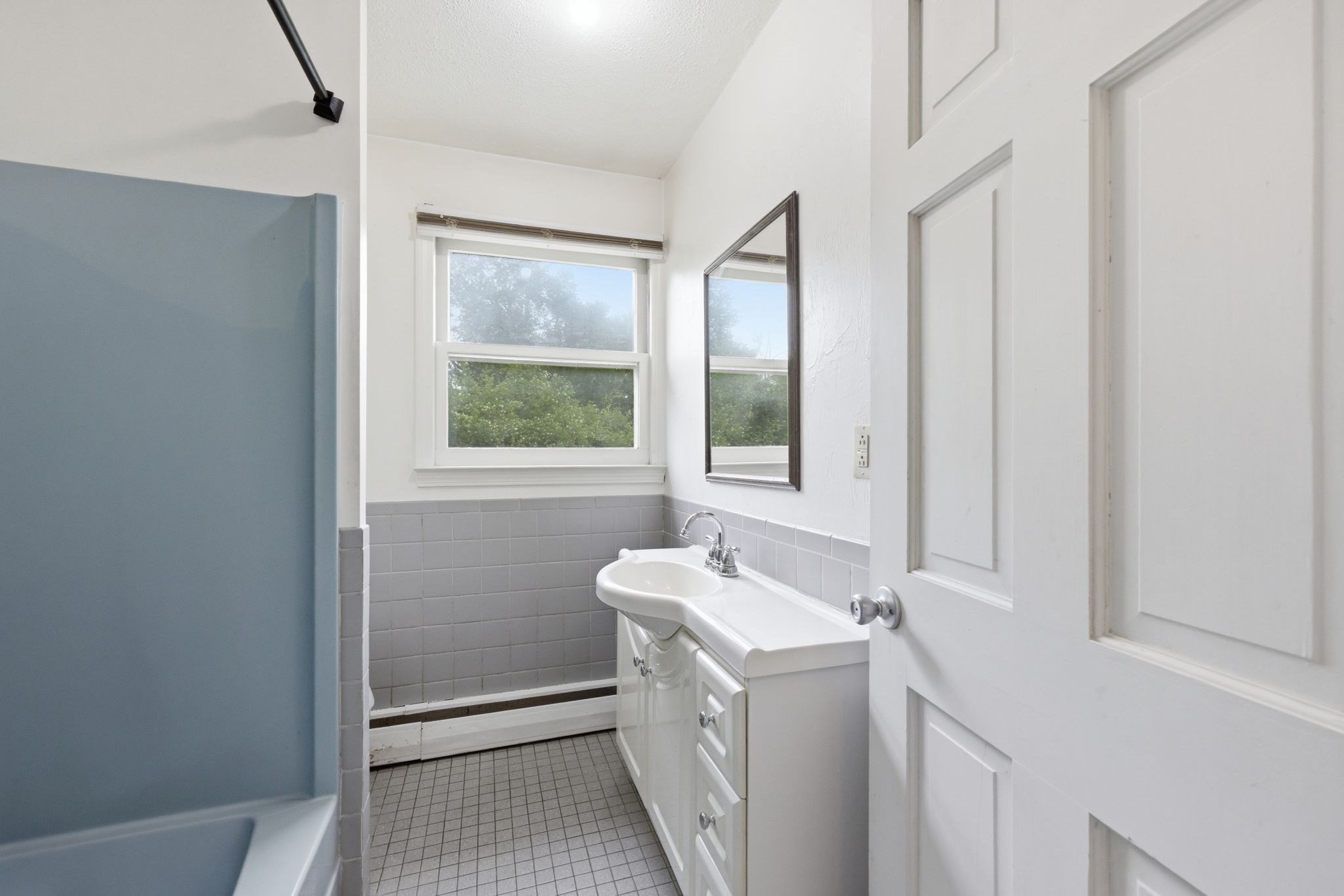 11 James Rd