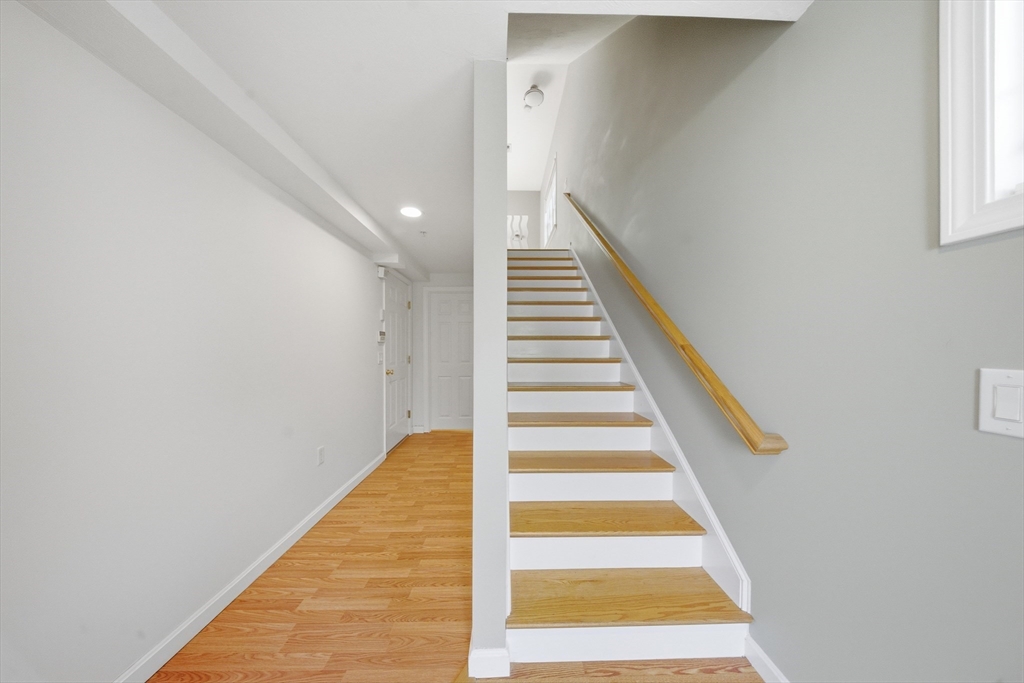140 Commonwealth Ave # 7