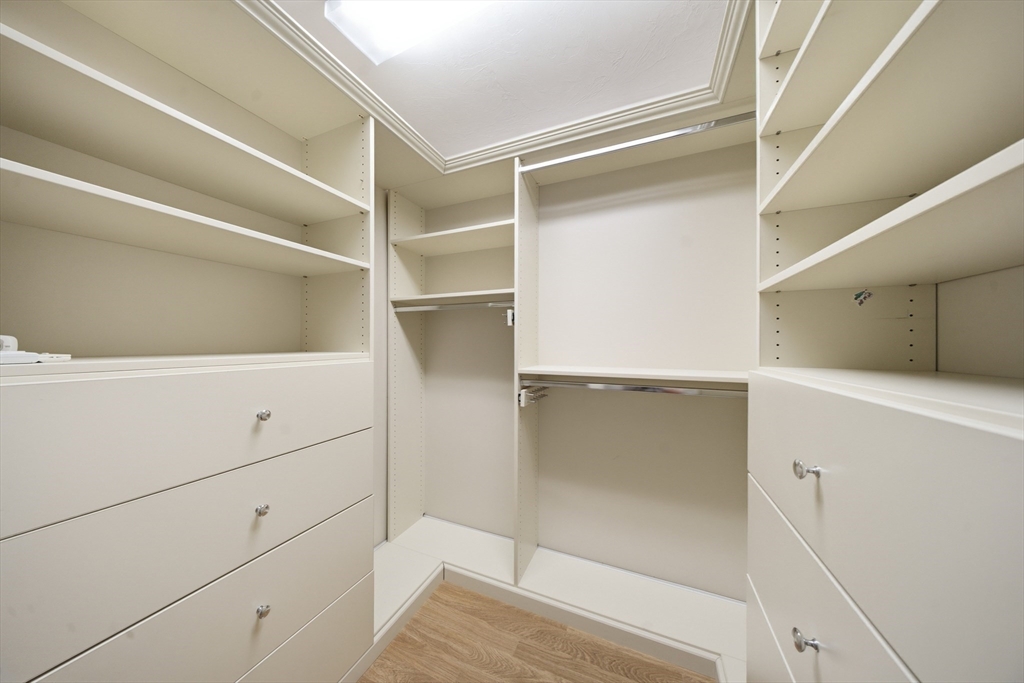 140 Commonwealth Ave # 7