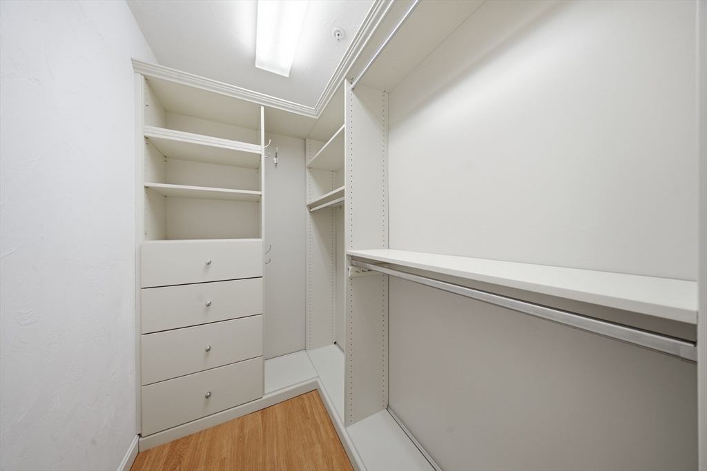 140 Commonwealth Ave # 7