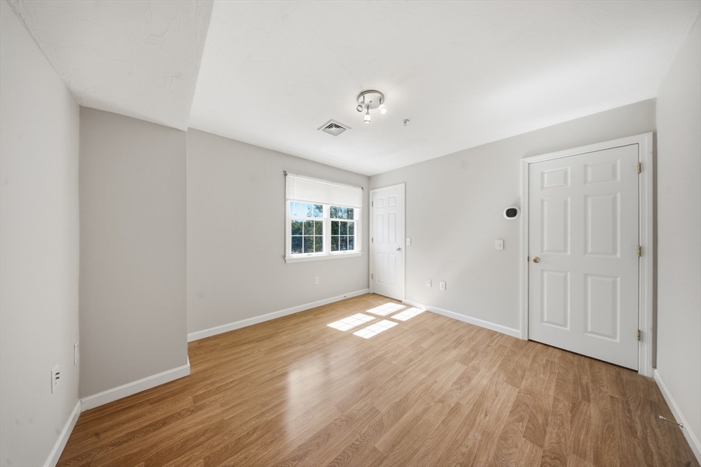 140 Commonwealth Ave # 7