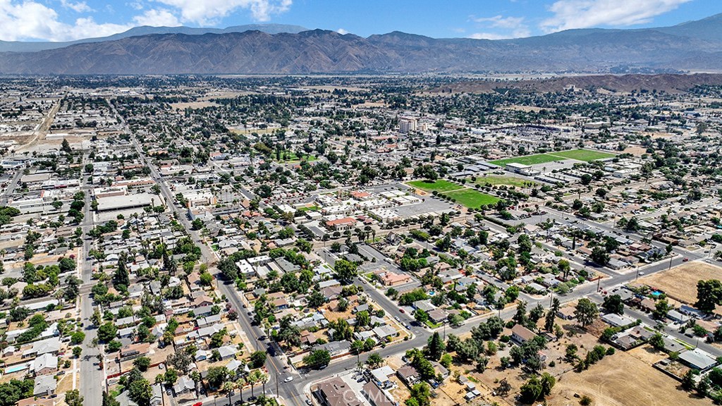 600 E Mayberry Avenue