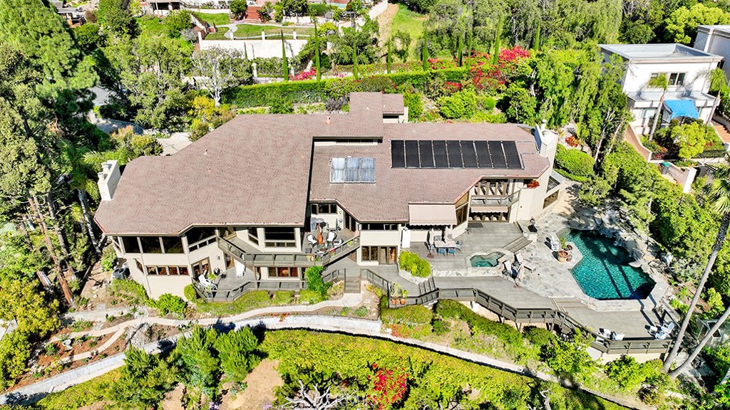 10841 Hideaway Drive