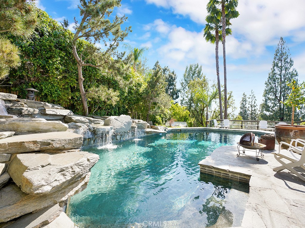 10841 Hideaway Drive