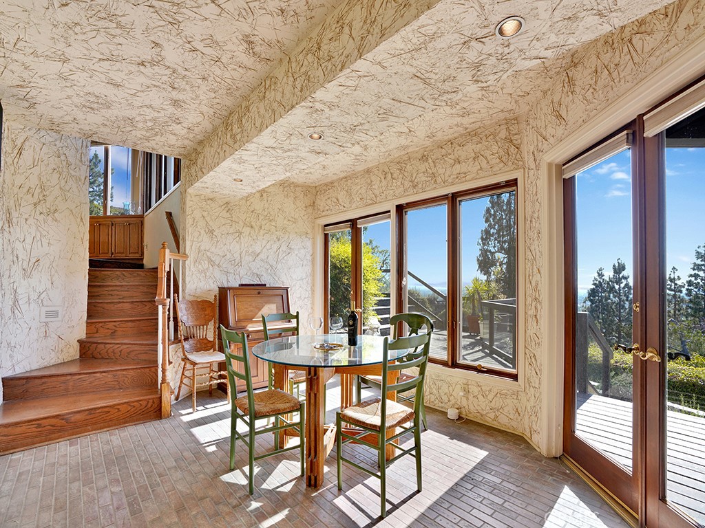 10841 Hideaway Drive