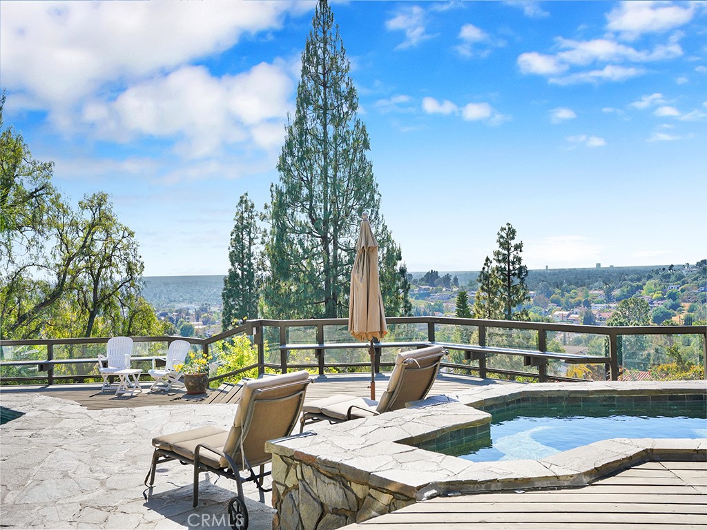 10841 Hideaway Drive