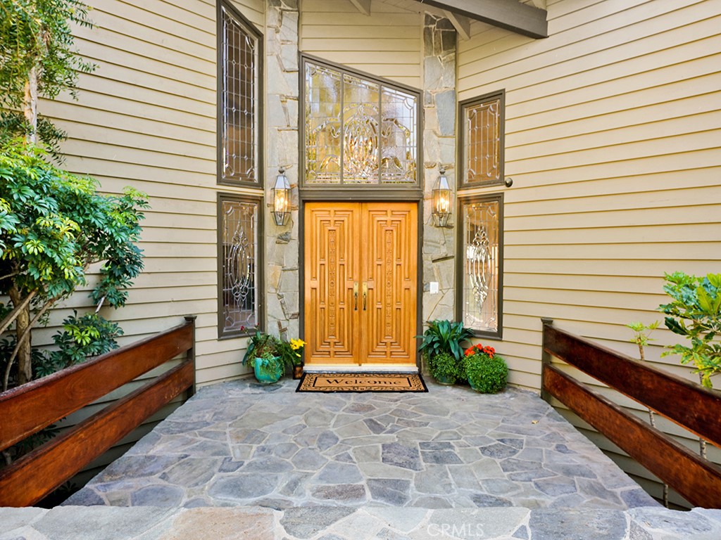 10841 Hideaway Drive