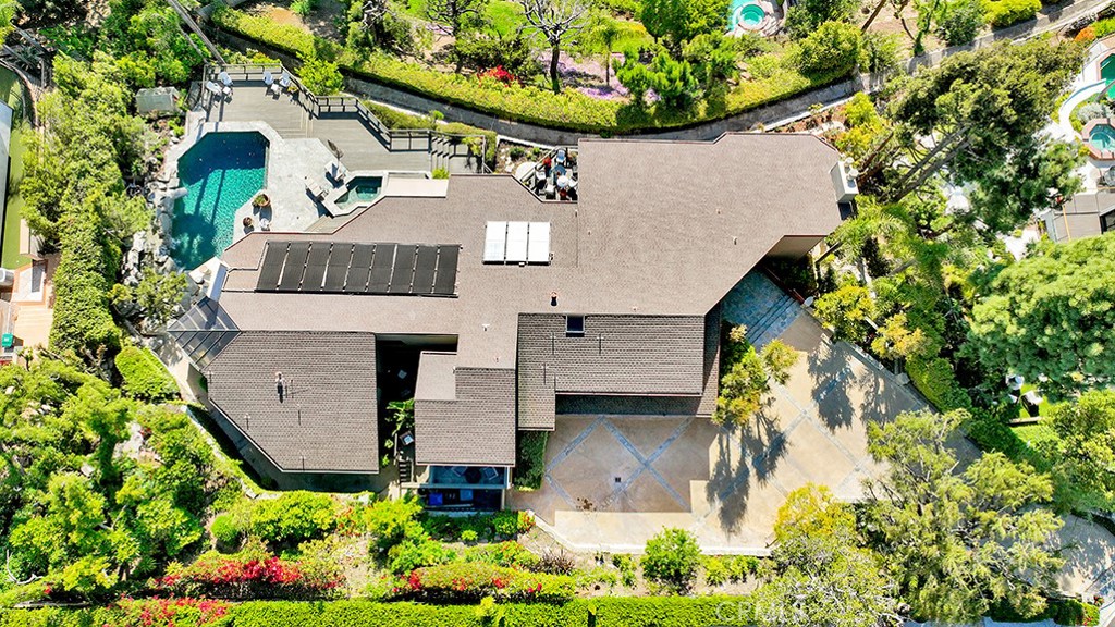 10841 Hideaway Drive